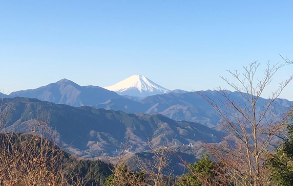 高尾山より